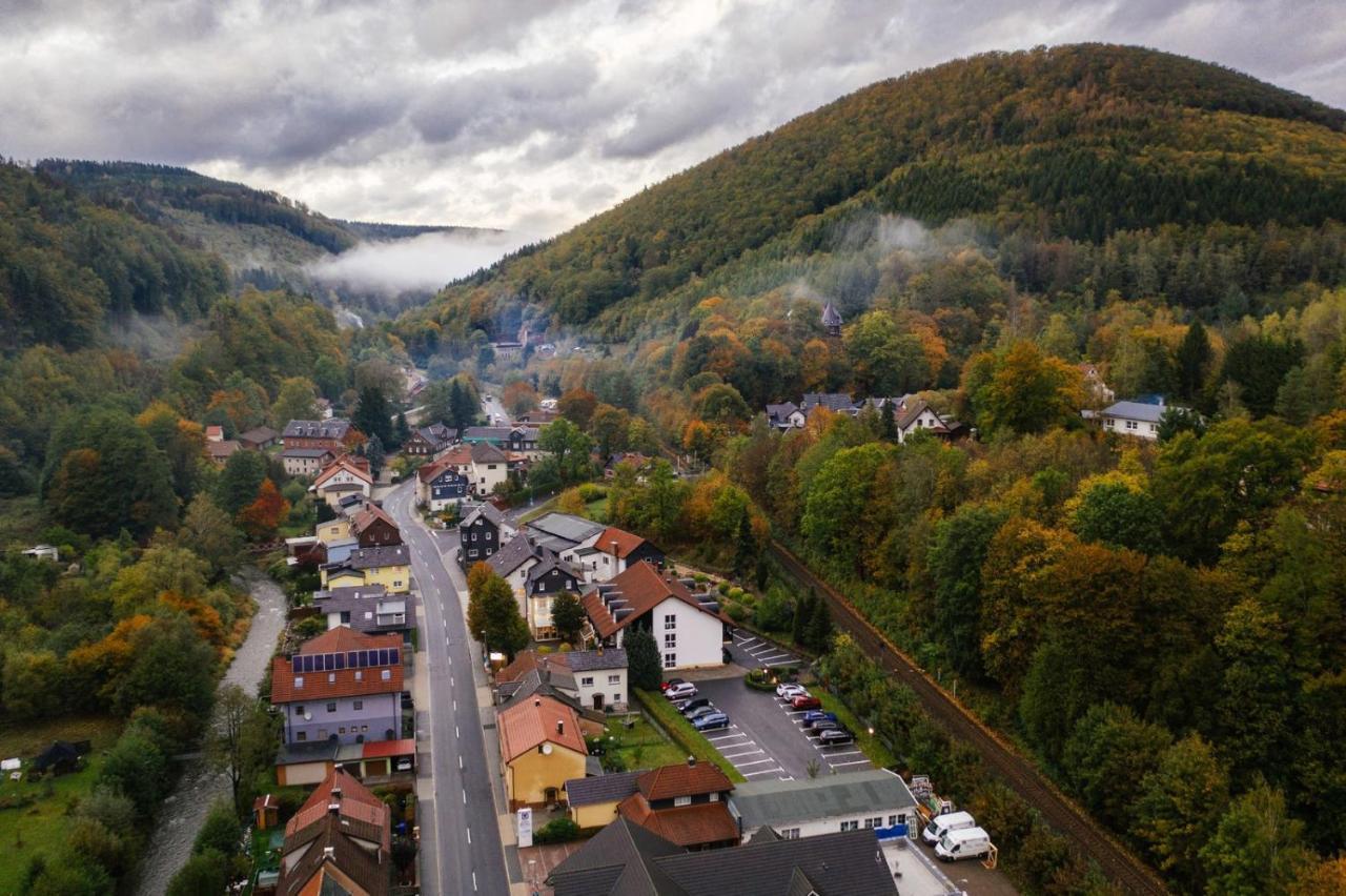 Hotel-Gasthof Huettensteinach Зоннеберґ Екстер'єр фото